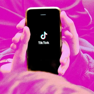Purple background tiktok with hand 